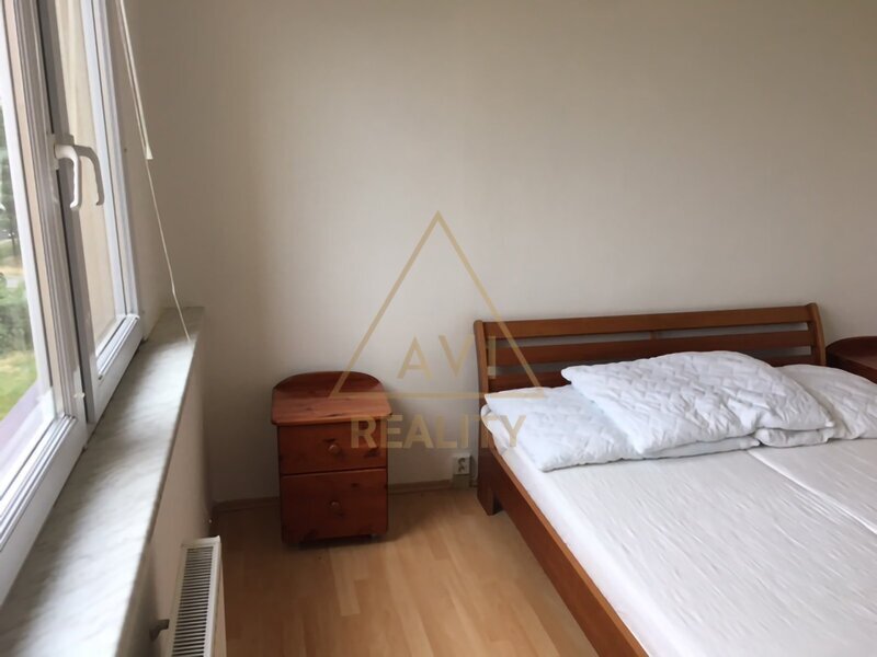 Pronájem bytu 2+1 plně zařízený, 60m2, Rytířova, Praha 12 Kamýk