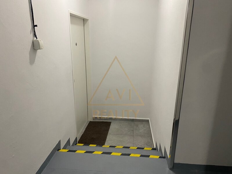PRODEJ BYTU DV 3+1 PO REKONSTRUKCI 60M2 SNÍŽENÉ PŘÍZEMÍ – PODNÁDRAŽNÍ VYSOČANY PRAHA 9