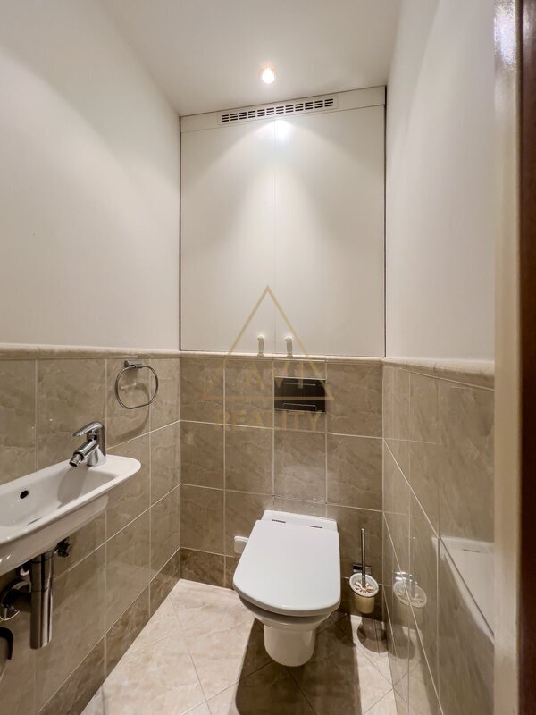 Pronájem bytu 3+1 61m3 + balkon 5,8m2 P5 Motol neprůchozí pokoje