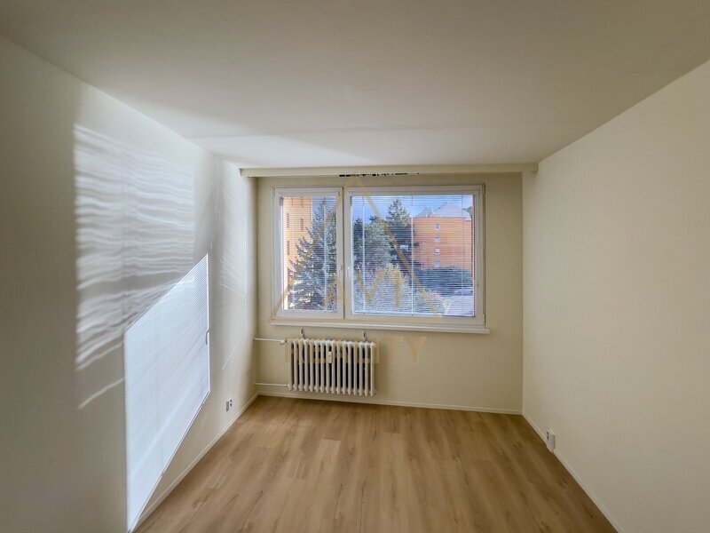 Pronájem bytu 3+1 61m3 + balkon 5,8m2 P5 Motol neprůchozí pokoje