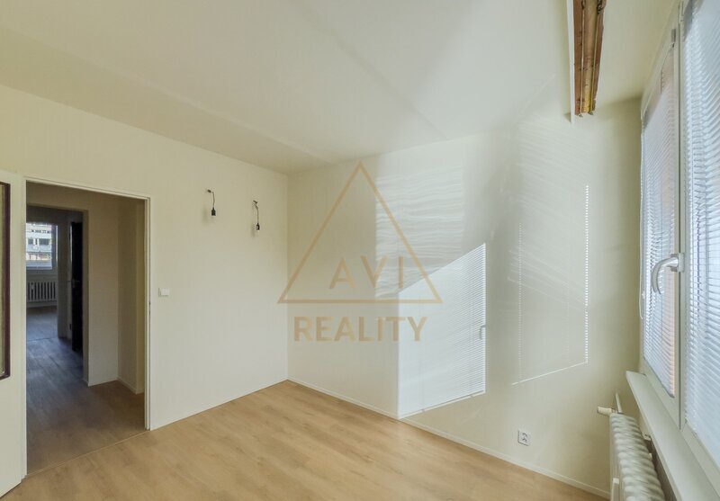 Pronájem bytu 3+1 61m3 + balkon 5,8m2 P5 Motol neprůchozí pokoje