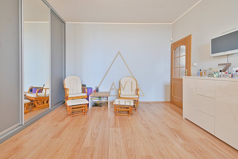 Prodej členitého RD OV 6+1 150 m2 s pozemkem 422 m2 Hřebeč u Kladna