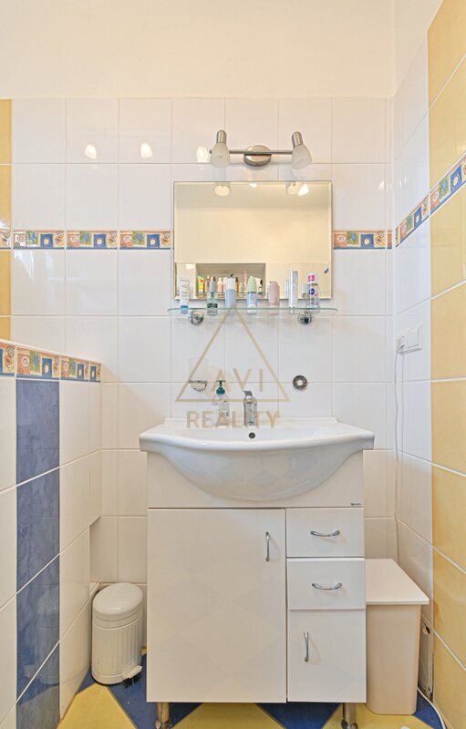 Prodej členitého RD OV 6+1 150 m2 s pozemkem 422 m2 Hřebeč u Kladna