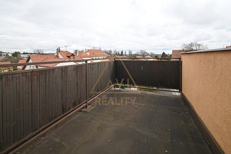 Prodej členitého RD OV 6+1 150 m2 s pozemkem 422 m2 Hřebeč u Kladna