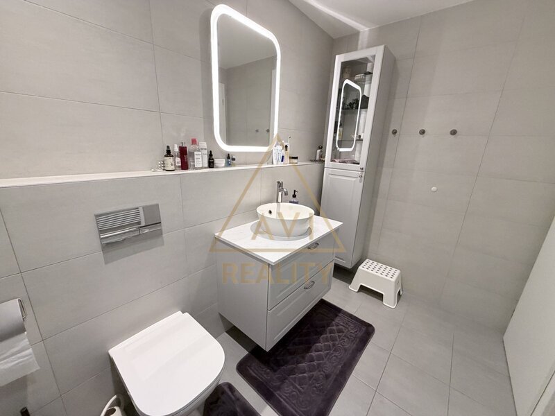 Pronájem bytu 3+kk 86m2 P3 Žižkov Olgy Havlové zařízený