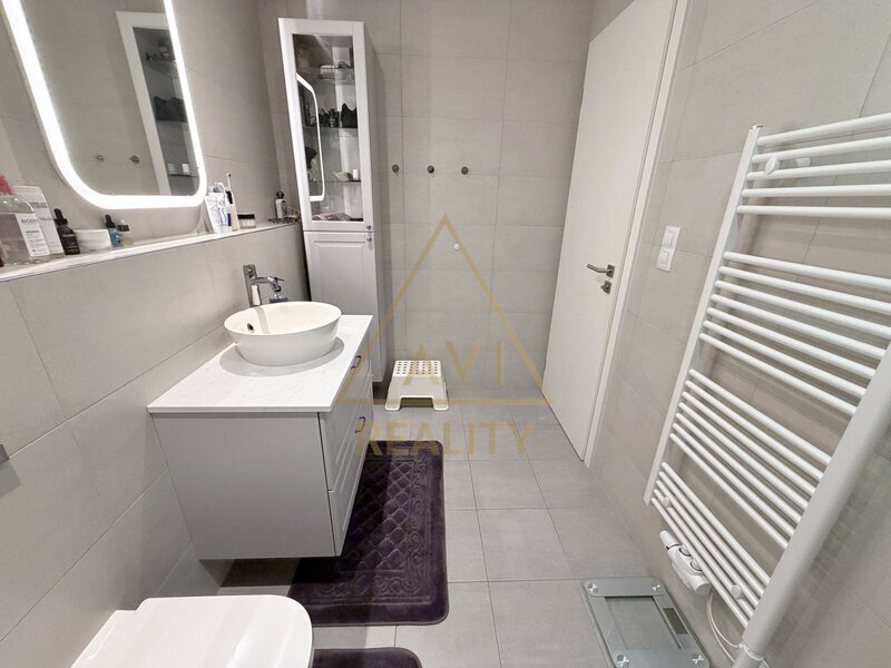 Pronájem bytu 3+kk 86m2 P3 Žižkov Olgy Havlové zařízený