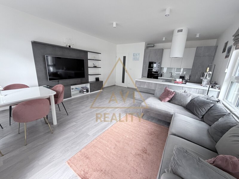 Pronájem bytu 3+kk 86m2 P3 Žižkov Olgy Havlové zařízený