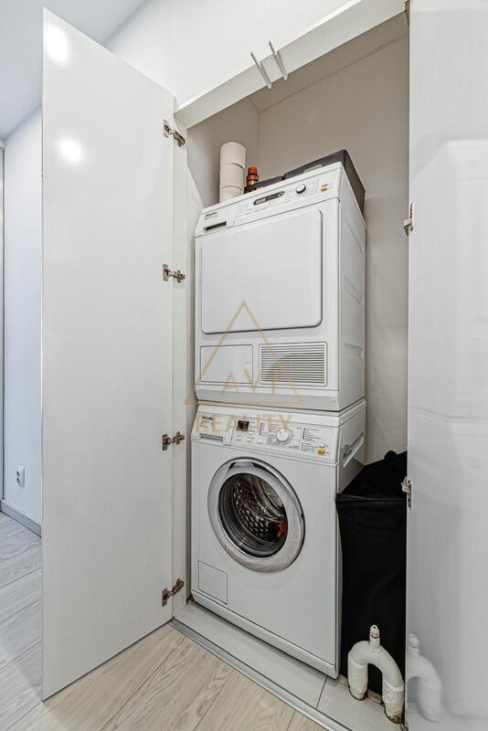 Pronájem krásného bytu 2kk 55m2 balkon parkování P6 Břevnov Tomanova
