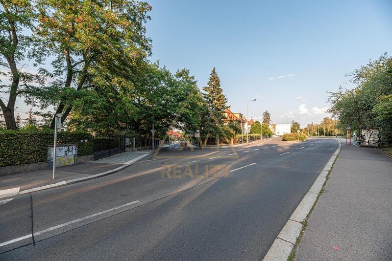 Pronájem krásného bytu 2kk 55m2 balkon parkování P6 Břevnov Tomanova