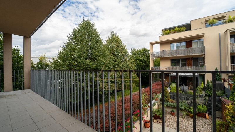 Prodej bytu OV 2+kk 60m2 + 12m2 balkón P9 Čakovice
