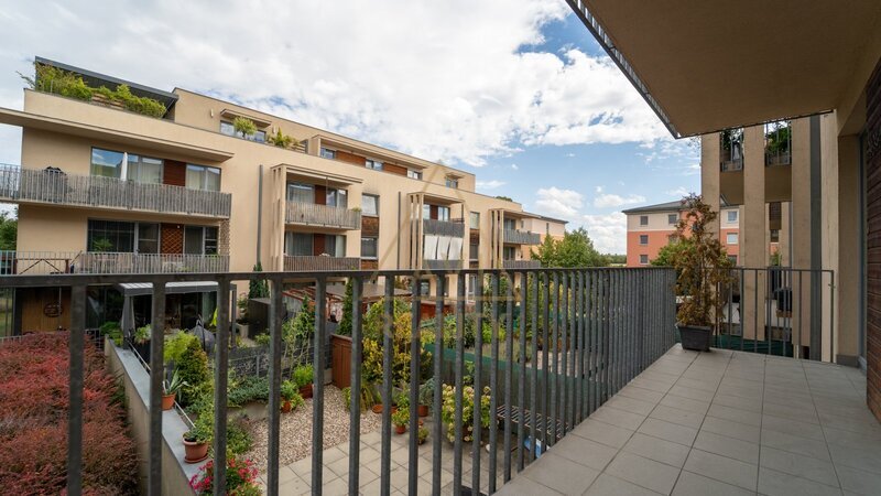 Prodej bytu OV 2+kk 60m2 + 12m2 balkón P9 Čakovice