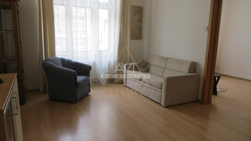 Pronájem bytu 2+1 51m2 P10 Vršovice Žitomírská rekonstrukce