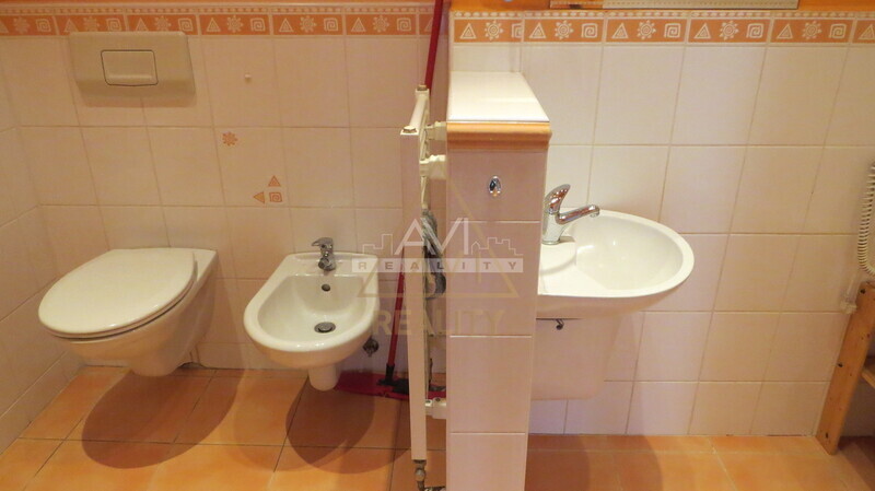 Pronájem bytu 2+1 51m2 P10 Vršovice Žitomírská rekonstrukce
