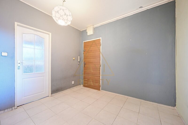 Prodej bytu v OV 3+1/lodžie P9 Prosek Vysočanská