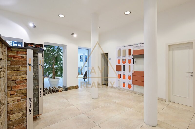 Multifunkční prostor k pronájmu ideální pro gastro showroom studio Praha 10 Vršovice Ćernomořská