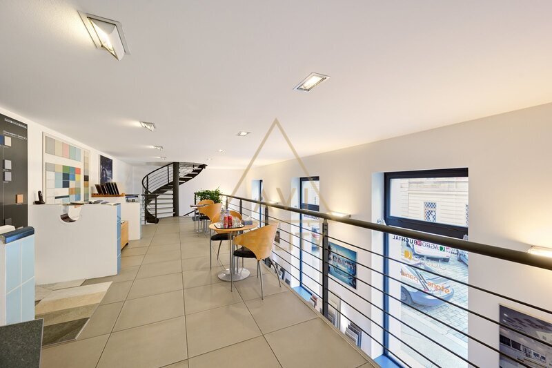 Multifunkční prostor k pronájmu ideální pro gastro showroom studio Praha 10 Vršovice Ćernomořská