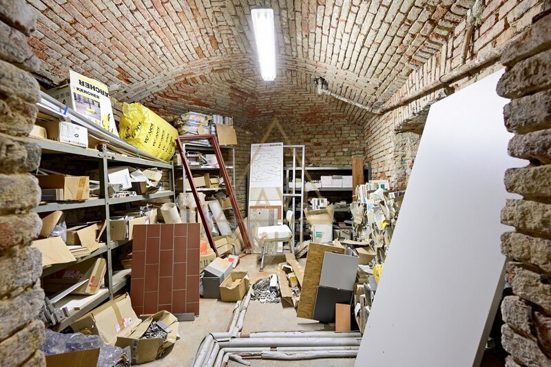 Multifunkční prostor k pronájmu ideální pro gastro showroom studio Praha 10 Vršovice Ćernomořská