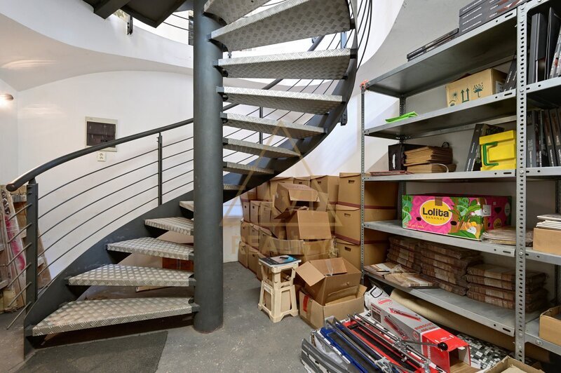 Multifunkční prostor k pronájmu ideální pro gastro showroom studio Praha 10 Vršovice Ćernomořská