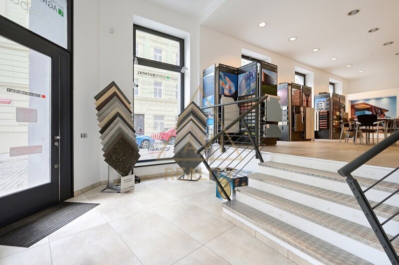 Multifunkční prostor k pronájmu ideální pro gastro showroom studio Praha 10 Vršovice Ćernomořská