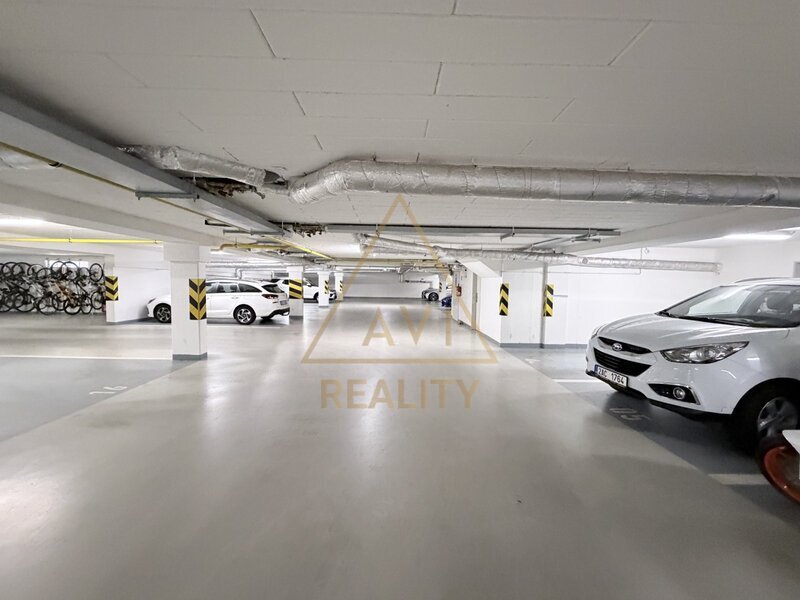 Prodej bytu OV 2+kk 60 m2 + balkón 11 m2 Praha 9 Čakovice