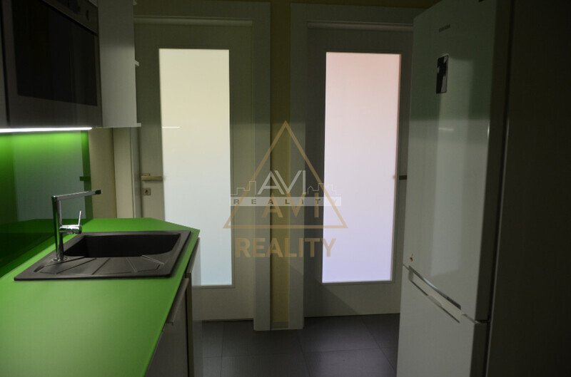 Pronájem bytu 2+1 46m2 Praha 3 Chrudimská METRO Flora