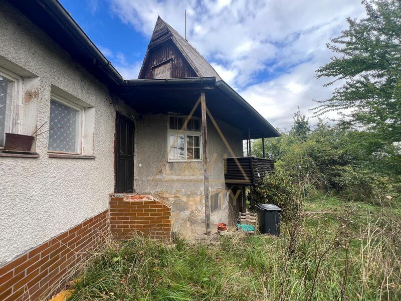 Prodej menšího zděného domu s pozemkem 1162 m2 Lukavec okres Pelhřimov