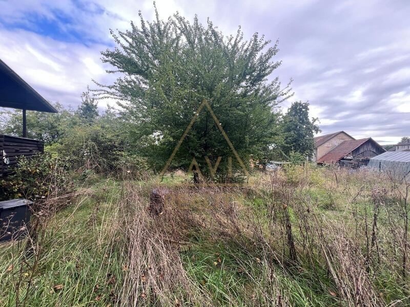 Prodej menšího zděného domu s pozemkem 1162 m2 Lukavec okres Pelhřimov