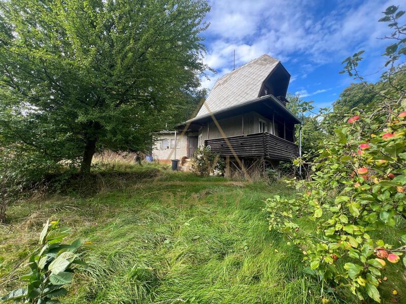 Prodej menšího zděného domu s pozemkem 1162 m2 Lukavec okres Pelhřimov