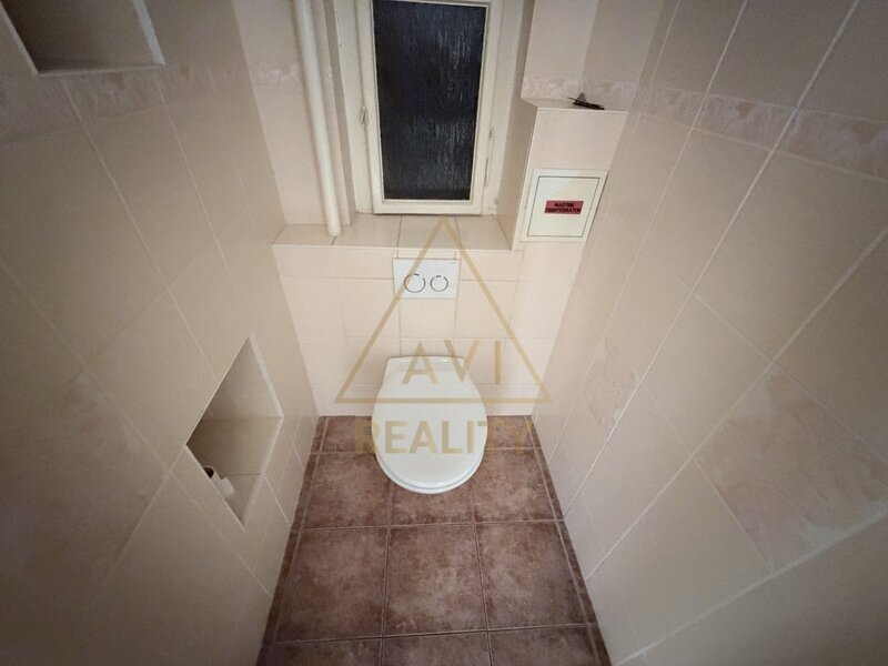 Pronájem bytu 3+1 89m2 P2 Vinohrady Na Švihance
