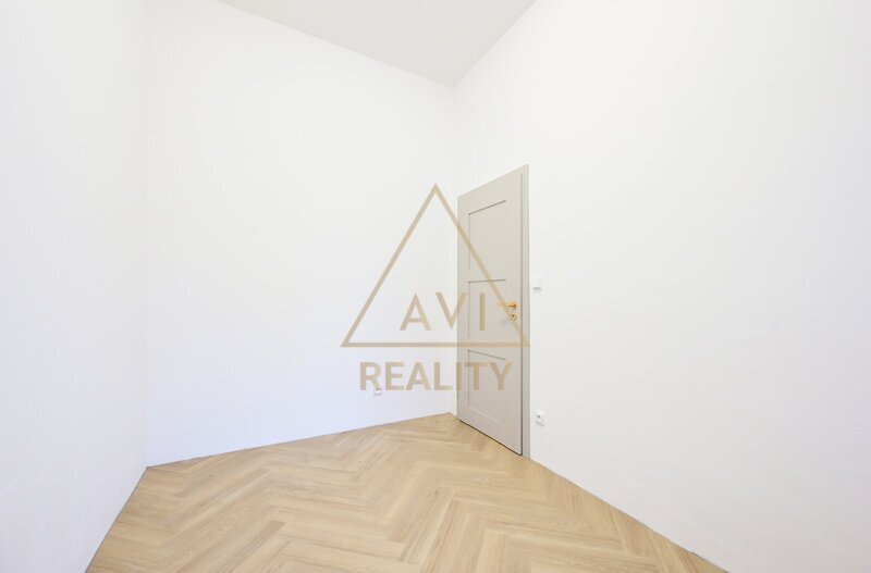 Pronájem krásného bytu 2+kk 58m2 P1 Staré Město Haštalská