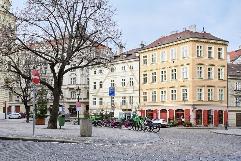 Pronájem krásného bytu 2+kk 58m2 P1 Staré Město Haštalská